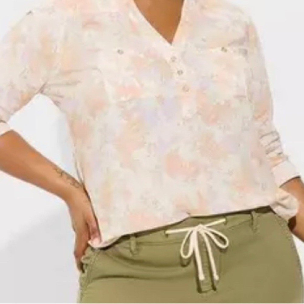 Torrid Pink Long Sleeve Blouse with Peter Pan Collar - NWO Tags